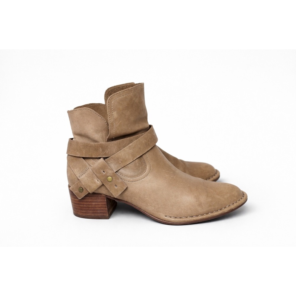 UGG Elysian Harness Leather Ankle Booties Antilope Brown Moto Western Womens 7.5